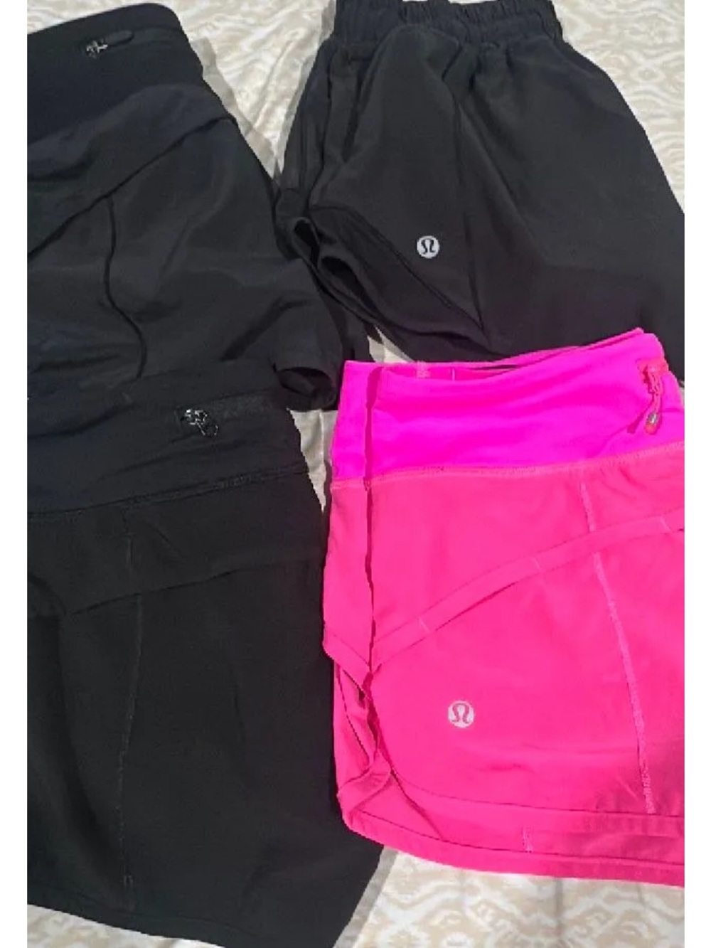 lululemon athletica Women's Athletic Shorts - Black & Hot Pink lot 0/4